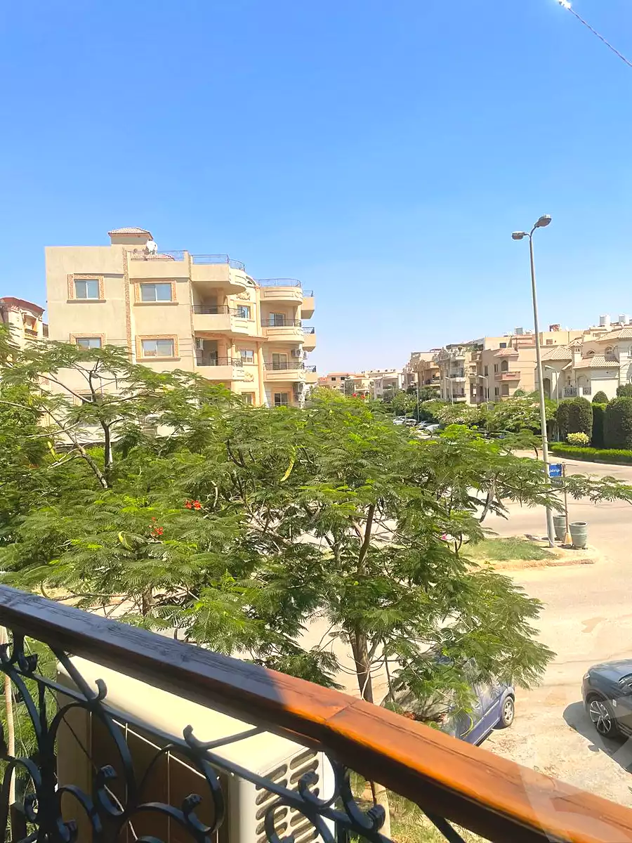 https://aqarmap.com.eg/ar/listing/7242921-for-sale-cairo-new-cairo-ganob-el-akadamiya-south-academy-a-al-mekdad-ibn-omar-street