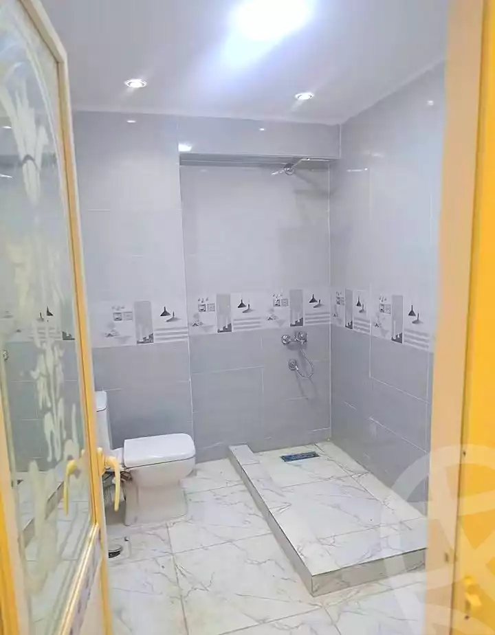 https://aqarmap.com.eg/ar/listing/7243127-for-sale-cairo-ain-shams-ain-shams-el-sharkia-el-eshrein-stt