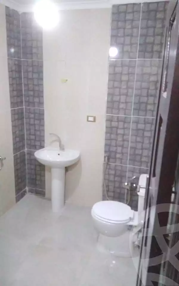 https://aqarmap.com.eg/ar/listing/7243144-for-rent-cairo-faisal-el-tawabeq-el-mansheya-st