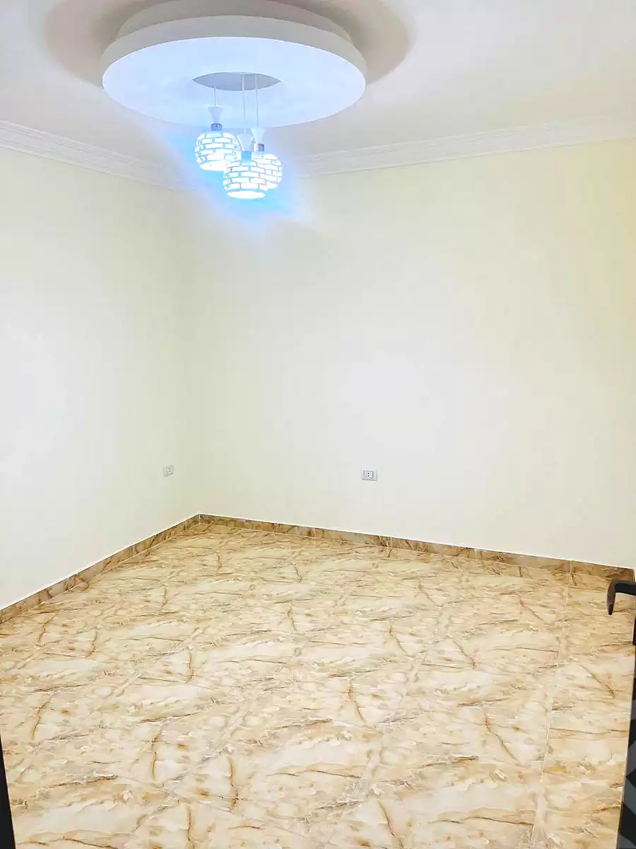 https://aqarmap.com.eg/en/listing/7243246-for-sale-cairo-helwan-kwrnysh-hlwn