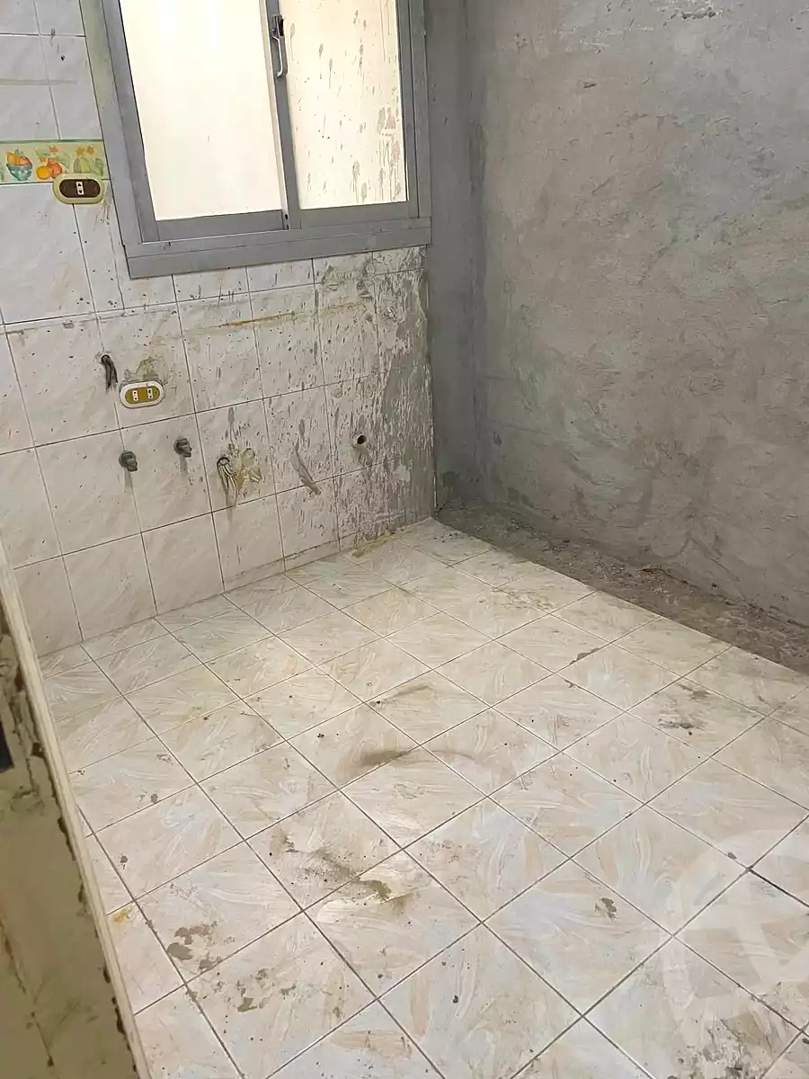 https://aqarmap.com.eg/en/listing/7243289-for-sale-alexandria-lsywf-amin-hassouna-st