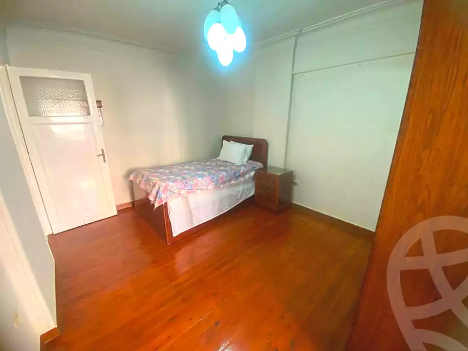 https://aqarmap.com.eg/ar/listing/7243424-for-sale-alexandria-roshdy-roushdy-st