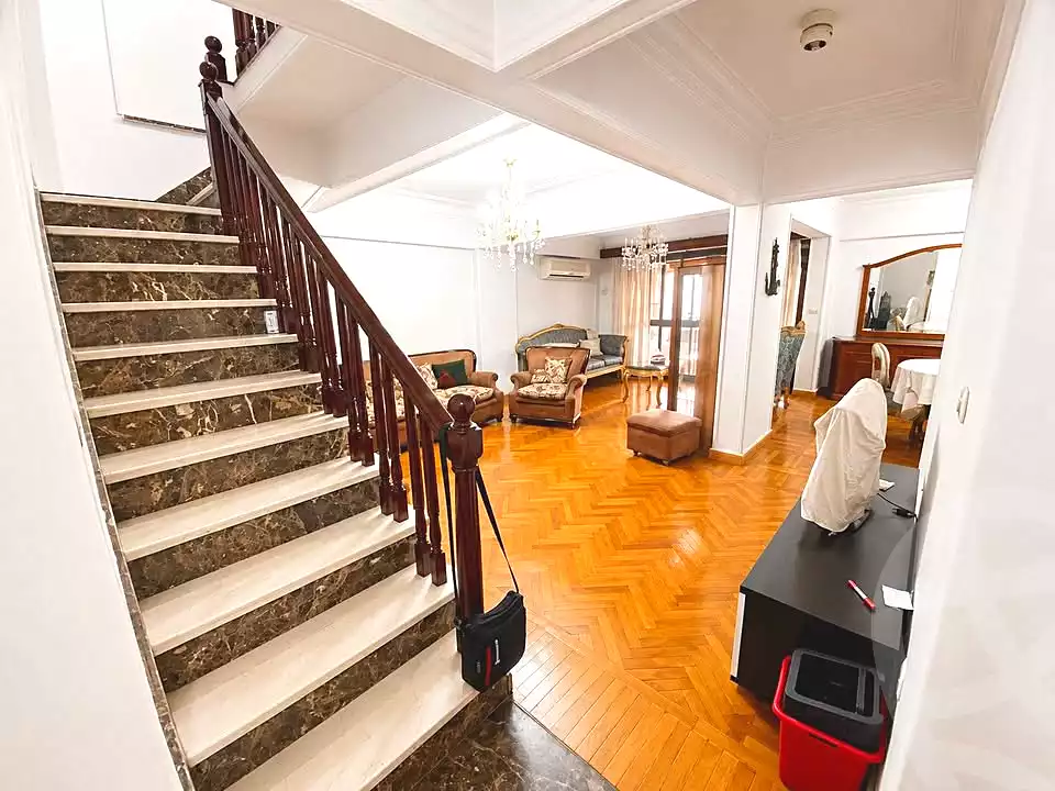 https://aqarmap.com.eg/ar/listing/7243424-for-sale-alexandria-roshdy-roushdy-st