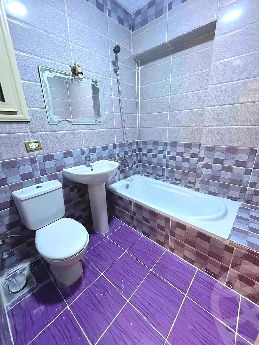 https://aqarmap.com.eg/ar/listing/7243478-for-sale-alexandria-al-agamy-shataa-el-nakheel