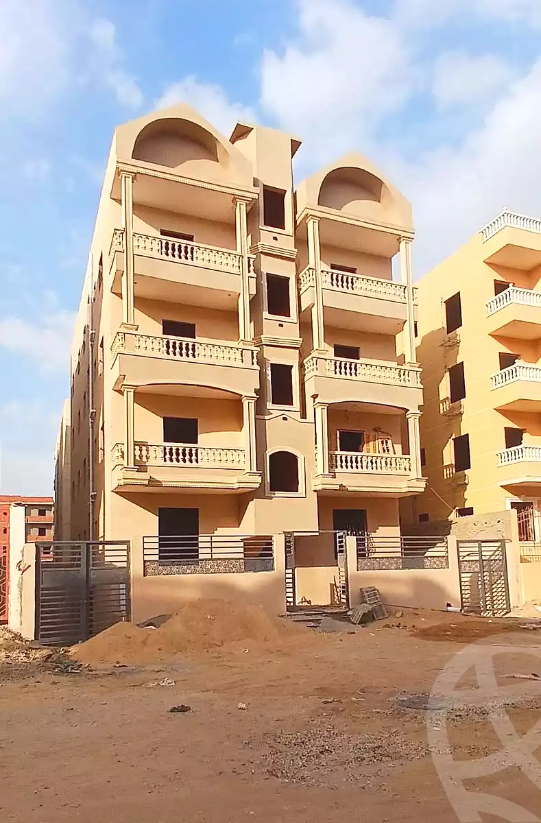 https://aqarmap.com.eg/ar/listing/7243656-for-sale-cairo-badr-city-hai-el-ashgar-featured-neighborhood