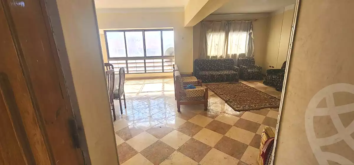 https://aqarmap.com.eg/ar/listing/7244039-for-rent-cairo-6th-of-october-el-ahyaa-neighborhood-2nd-divided-from-al-kafrawei-st