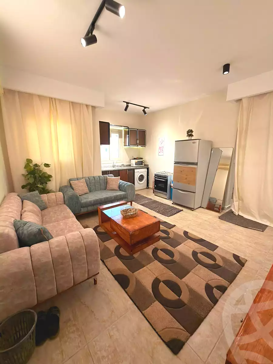 https://aqarmap.com.eg/ar/listing/7244104-for-rent-cairo-el-sheikh-zayed-city-el-hay-eltaseaa-lhy-lts