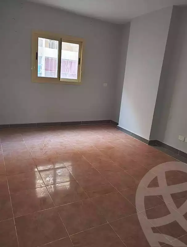https://aqarmap.com.eg/en/listing/7244255-for-rent-alexandria-el-montazah
