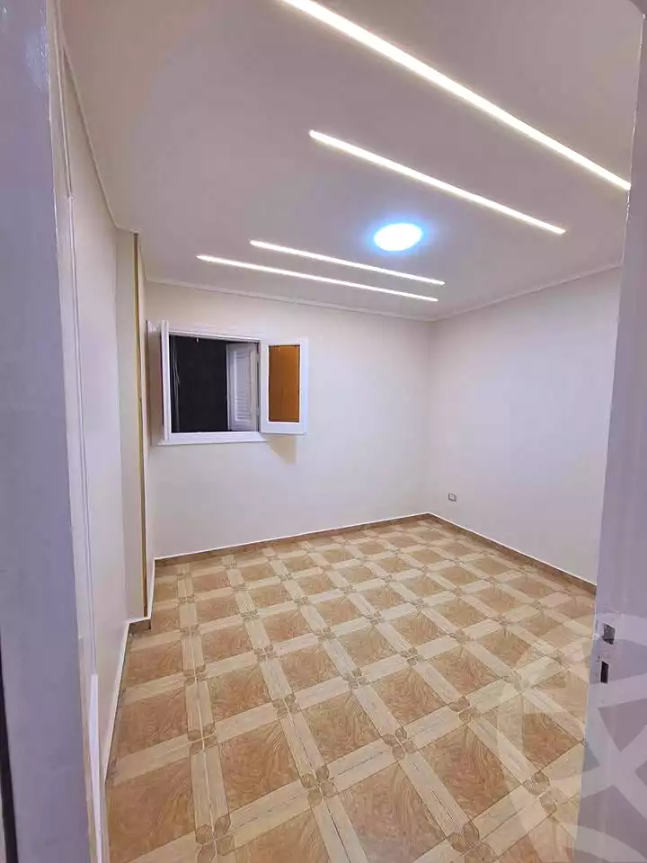 https://aqarmap.com.eg/ar/listing/7244353-for-sale-alexandria-sydy-bshr-sydy-bshr-bhry-shr-mhmwd-l-yswy