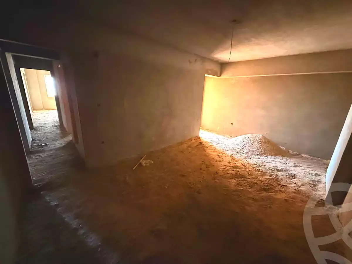 https://aqarmap.com.eg/en/listing/7244439-for-sale-cairo-new-cairo-compounds-loaloat-new-cairo