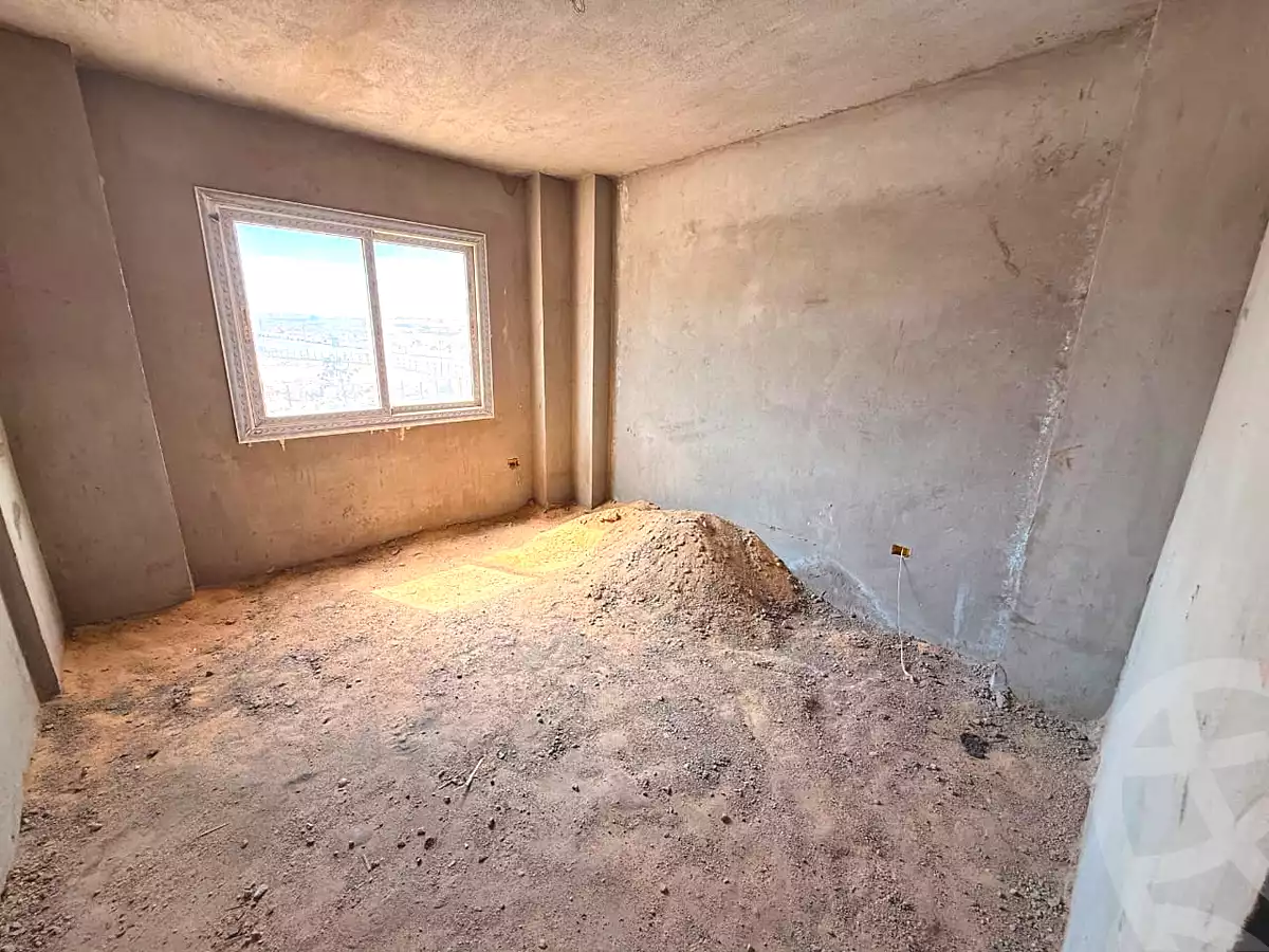 https://aqarmap.com.eg/en/listing/7244439-for-sale-cairo-new-cairo-compounds-loaloat-new-cairo