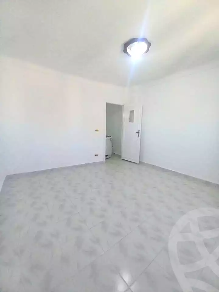 https://aqarmap.com.eg/en/listing/7244553-for-sale-alexandria-sydy-bshr-sydy-bshr-bhry