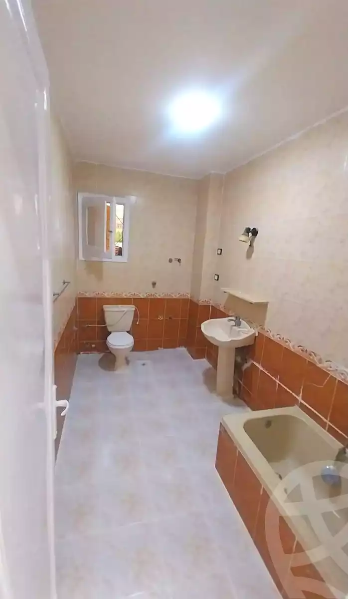 https://aqarmap.com.eg/ar/listing/7244788-for-sale-alexandria-al-agamy-shataa-el-nakheel