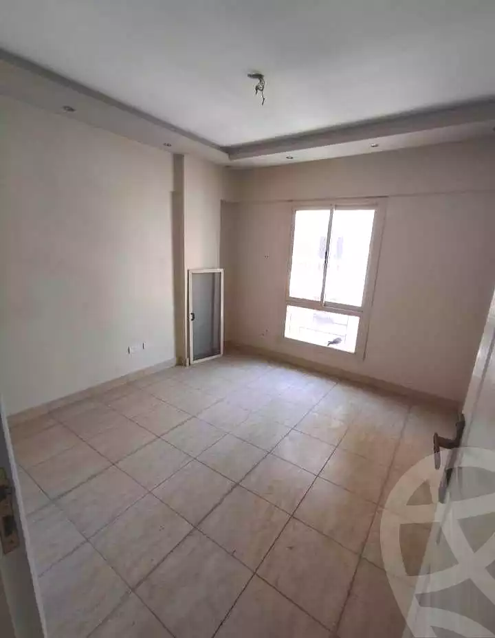 https://aqarmap.com.eg/en/listing/7245094-for-rent-alexandria-moharram-bey