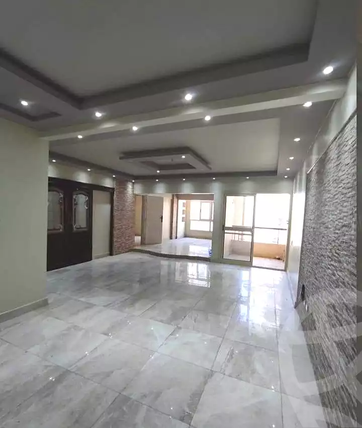 https://aqarmap.com.eg/en/listing/7245094-for-rent-alexandria-moharram-bey
