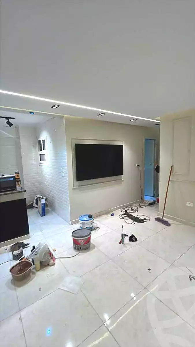 https://aqarmap.com.eg/ar/listing/7245233-for-sale-cairo-helwan-helwan-el-sharkeya-mostafa-safwat-st