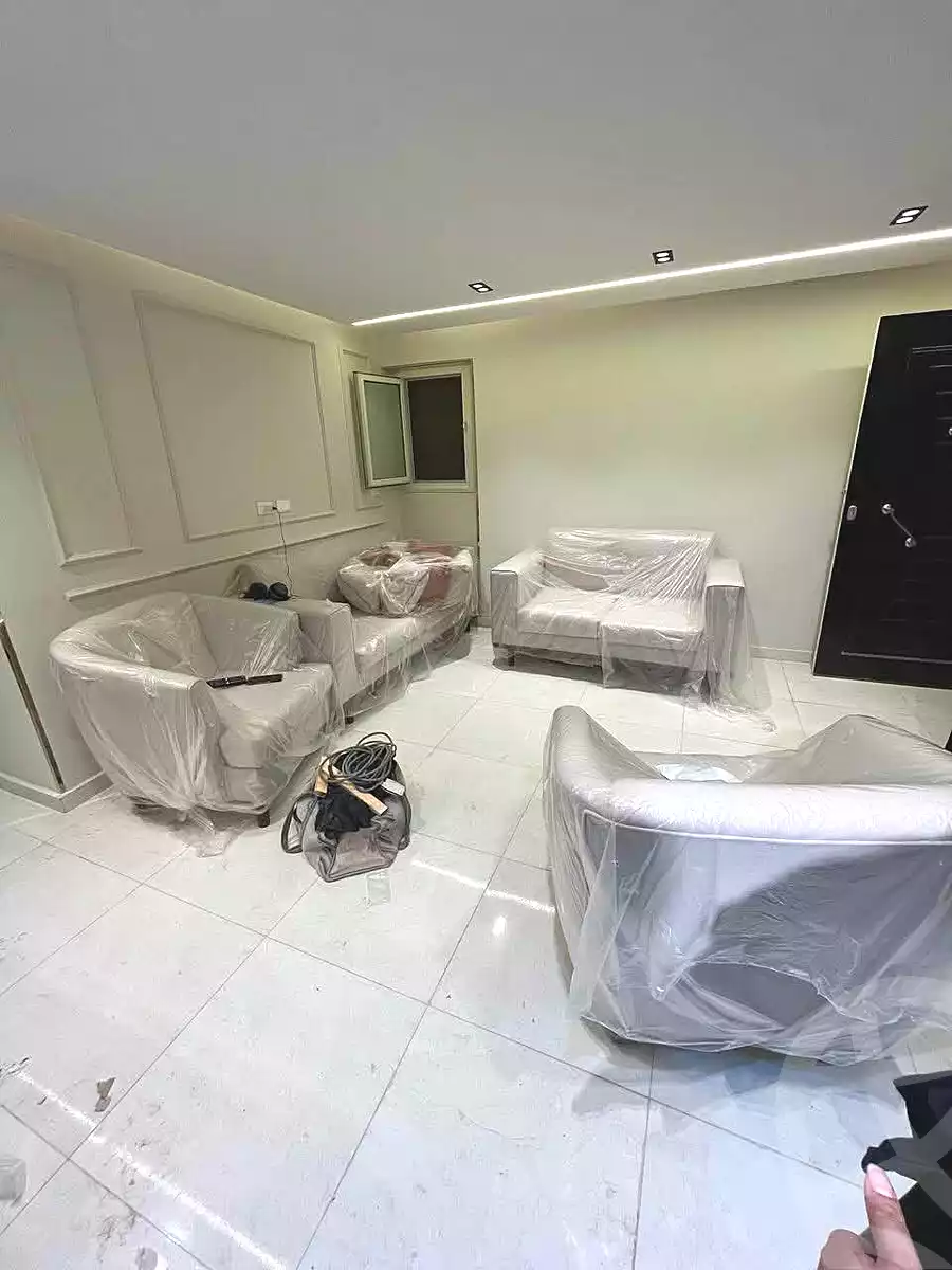 https://aqarmap.com.eg/ar/listing/7245233-for-sale-cairo-helwan-helwan-el-sharkeya-mostafa-safwat-st