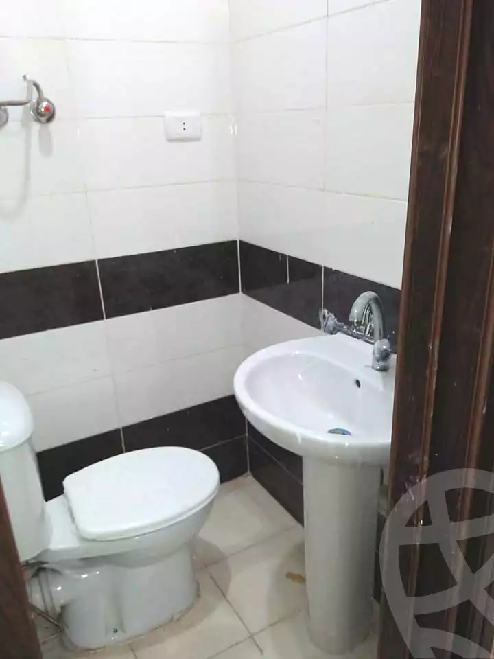 https://aqarmap.com.eg/en/listing/7245339-for-sale-alexandria-el-asafra-l-sfr-bhry