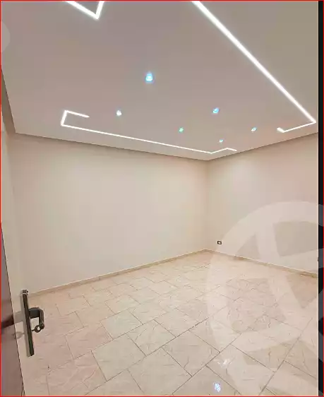 https://aqarmap.com.eg/en/listing/7245457-for-sale-alexandria-lsywf-el-falki
