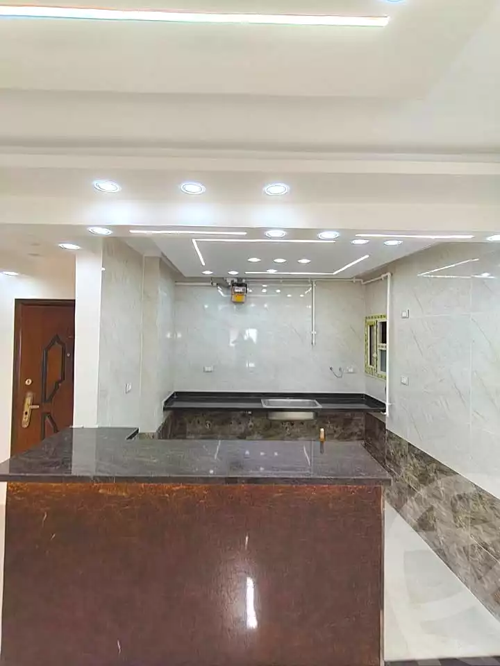 https://aqarmap.com.eg/ar/listing/7245684-for-sale-alexandria-moharram-bey