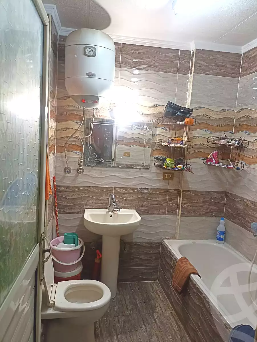 https://aqarmap.com.eg/ar/listing/7245678-for-sale-cairo-helwan-zou-el-fekar-basha-st