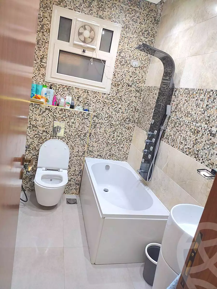 https://aqarmap.com.eg/ar/listing/7245927-for-sale-cairo-15th-of-may-Neighbourhood 10