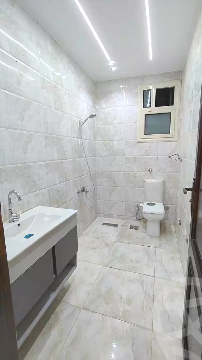https://aqarmap.com.eg/ar/listing/7246175-for-sale-cairo-nozha-2-el-khamseen-st