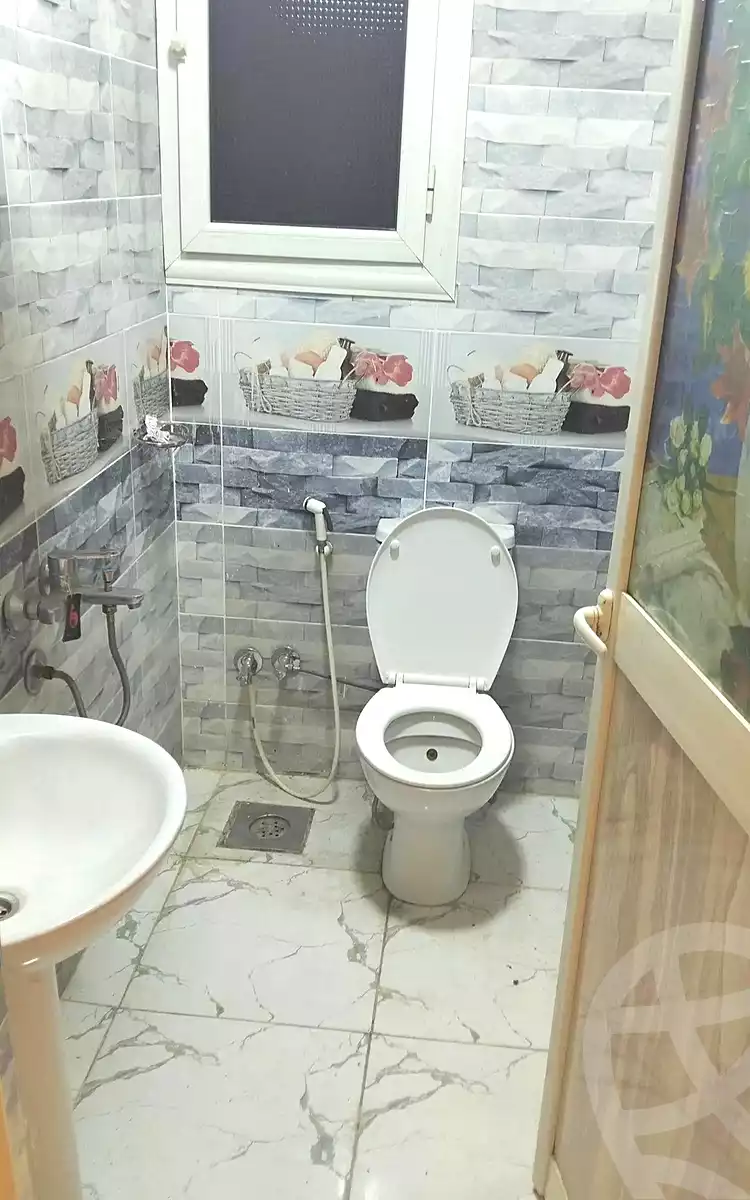 https://aqarmap.com.eg/en/listing/7246464-for-rent-cairo-elnozha-Streettt-27