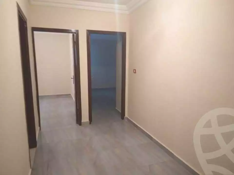 https://aqarmap.com.eg/ar/listing/7246575-for-rent-alexandria-el-asafra-shr-45
