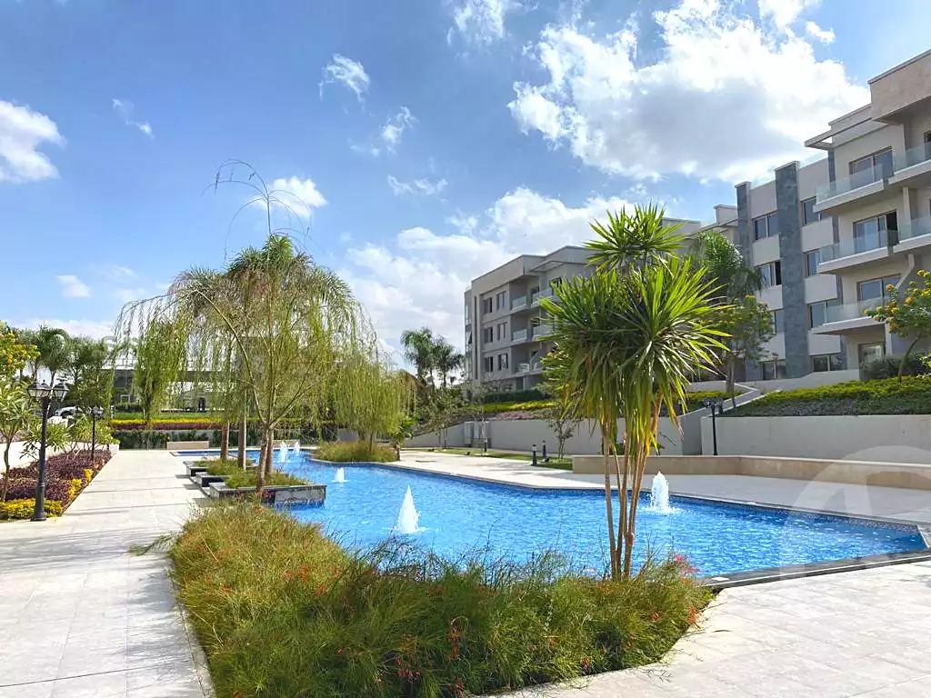 https://aqarmap.com.eg/en/listing/7247045-for-sale-cairo-new-cairo-compounds-galleria-moon-valley-compound-arabia