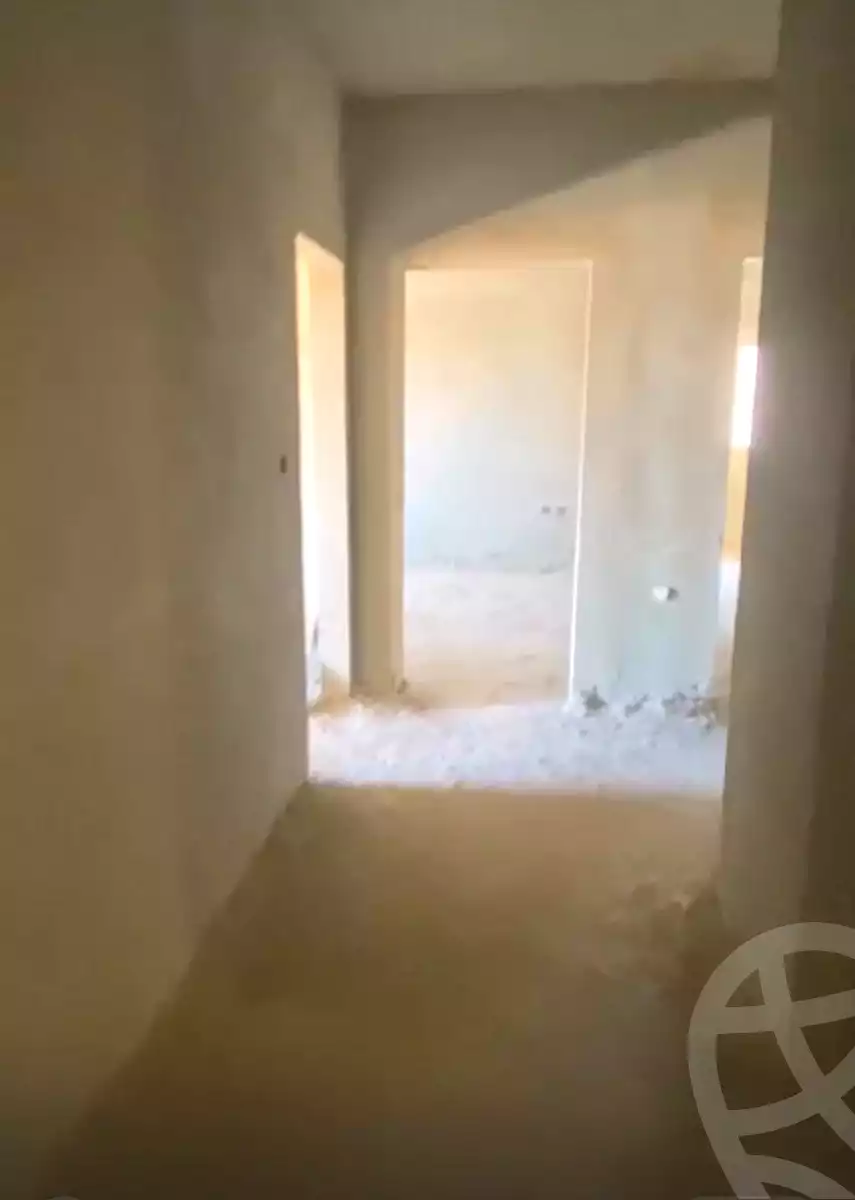 https://aqarmap.com.eg/en/listing/7247308-for-sale-cairo-el-sheikh-zayed-city-compounds-el-khamayel