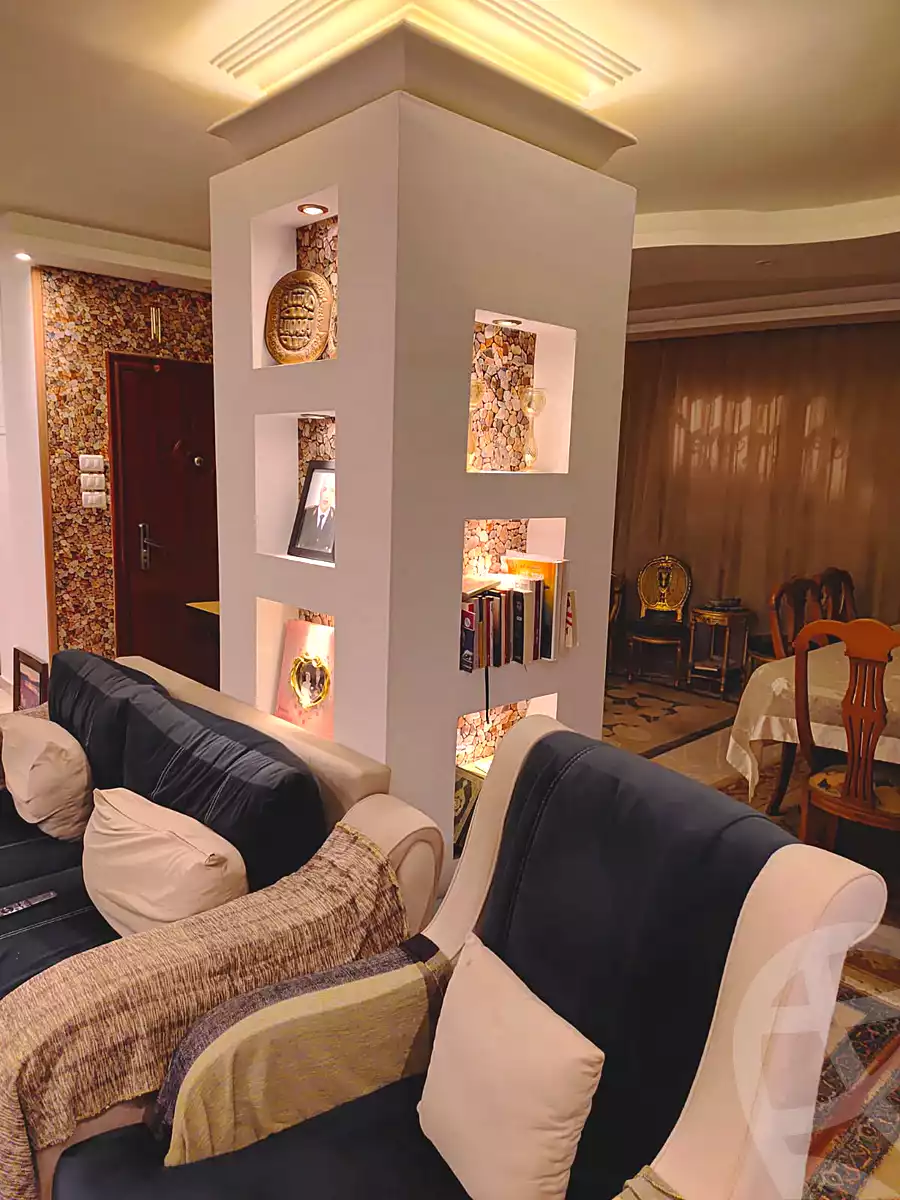 https://aqarmap.com.eg/ar/listing/7247343-for-sale-cairo-el-sheikh-zayed-city-el-hay-eltaseaa-area-1-el-bostan-st