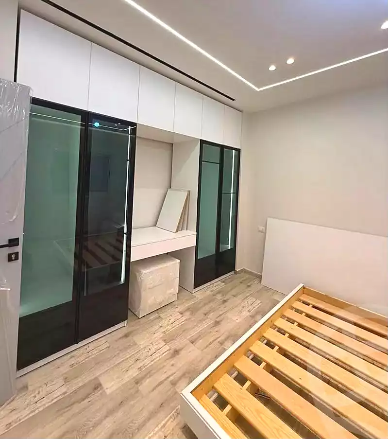 https://aqarmap.com.eg/ar/listing/7247342-for-sale-cairo-el-sheikh-zayed-city-compounds-zayed-heights-compound