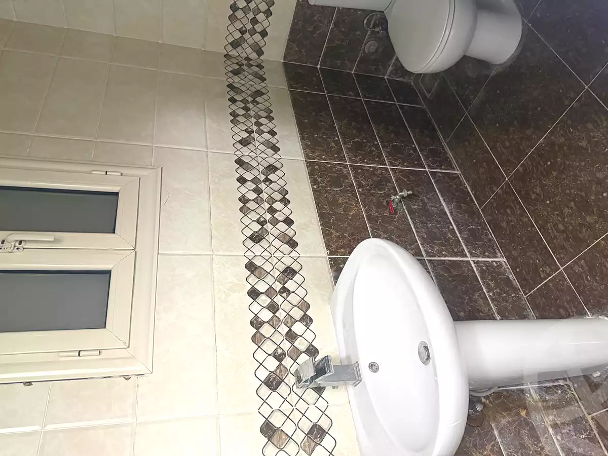 https://aqarmap.com.eg/ar/listing/6418360-for-rent-cairo-new-cairo-el-banafsg-el-banafsag-omarat-qt-342