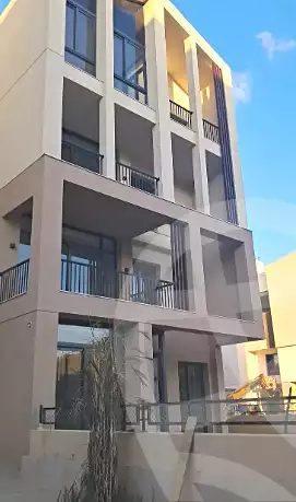 https://aqarmap.com.eg/ar/listing/7248305-for-sale-cairo-el-sheikh-zayed-city-lshykh-zyd-ljdyd-vye