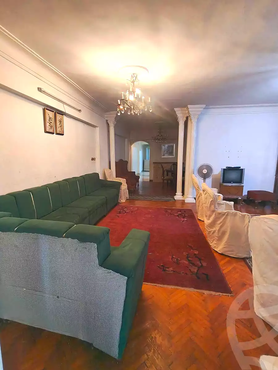 https://aqarmap.com.eg/ar/listing/7248422-for-sale-alexandria-miami-shr-jml-bd-lnsr