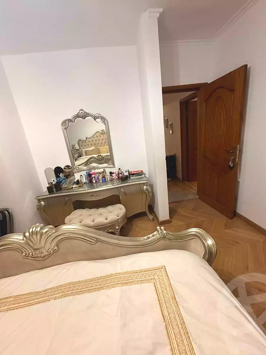 https://aqarmap.com.eg/en/listing/7248716-for-sale-cairo-el-sheikh-zayed-city-mntq-fr-y-bmdyn-lshykh-zyd