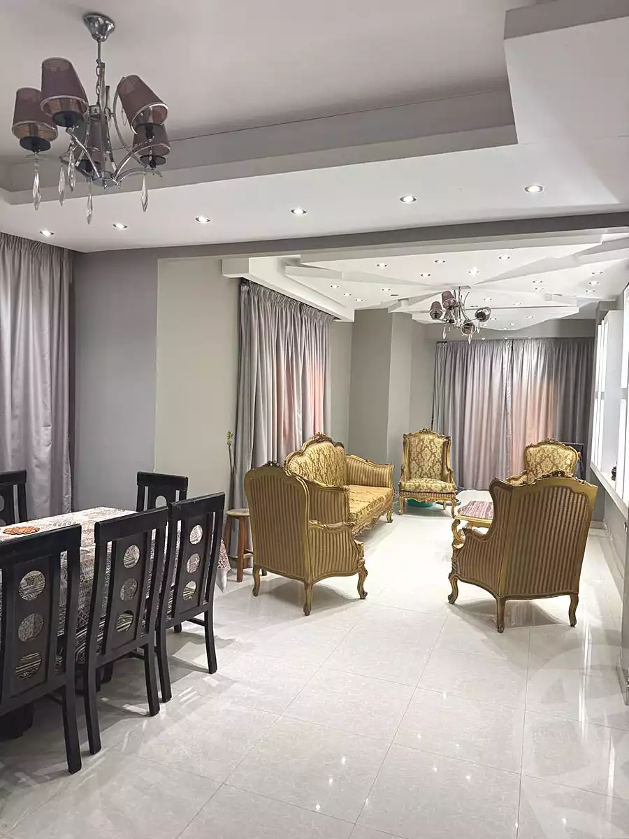 https://aqarmap.com.eg/ar/listing/7248778-for-sale-cairo-new-cairo-el-banafsg-el-banafsag-omarat-al-gabri-st