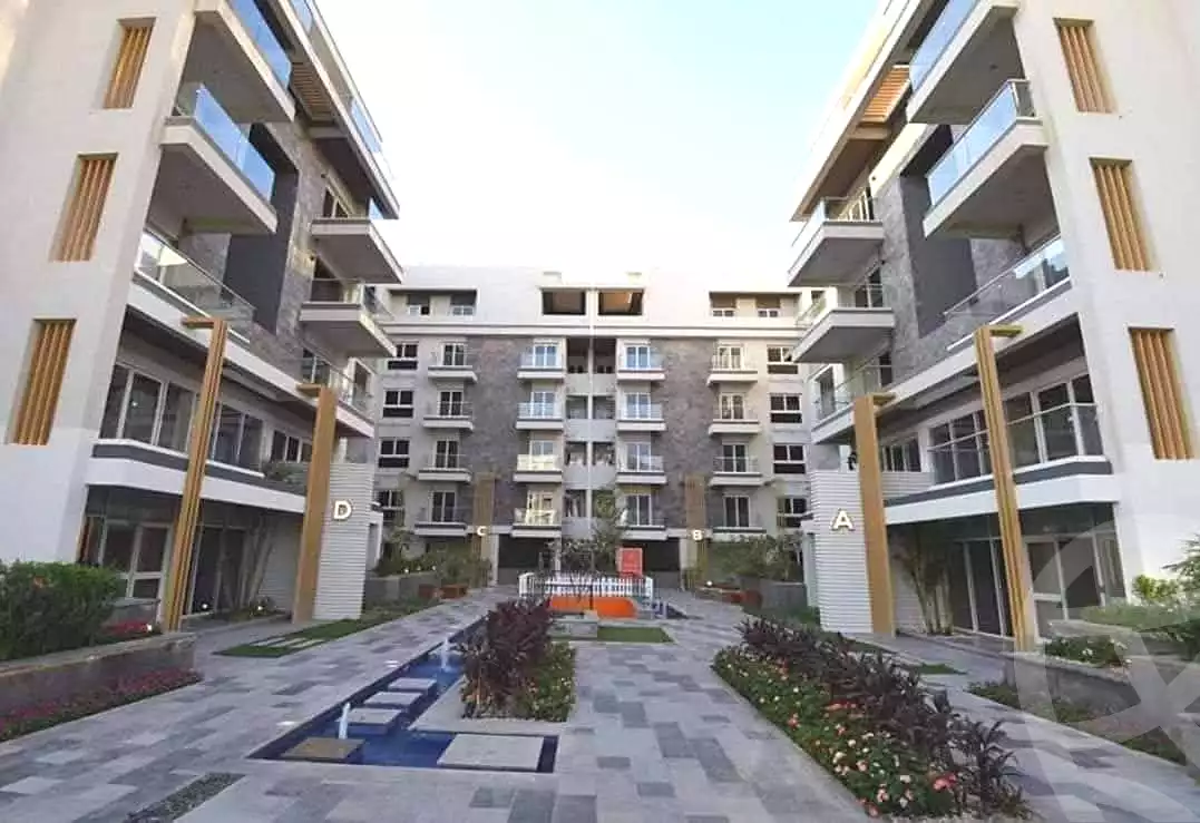https://aqarmap.com.eg/en/listing/7248772-for-sale-cairo-new-cairo-compounds-mwntn-fyw-y-syty-club-park-mountain-view-icity