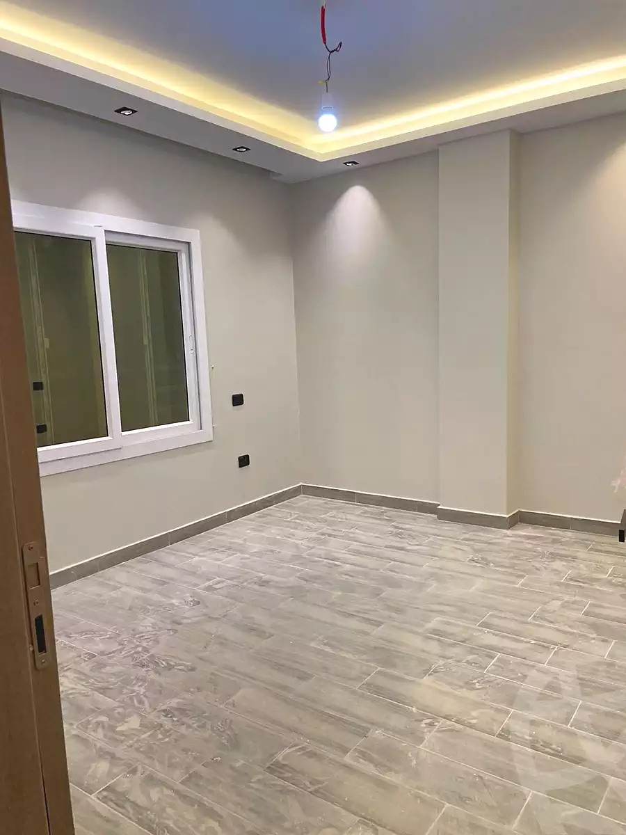 https://aqarmap.com.eg/en/listing/7248857-for-sale-cairo-el-sheikh-zayed-city-el-hay-elsades-ashaer