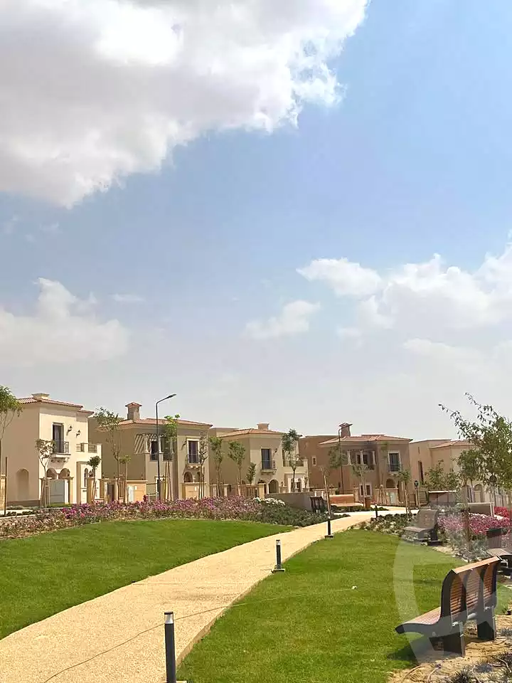 https://aqarmap.com.eg/ar/listing/7248838-for-sale-cairo-new-cairo-compounds-city-gate-sapphire-city-gate