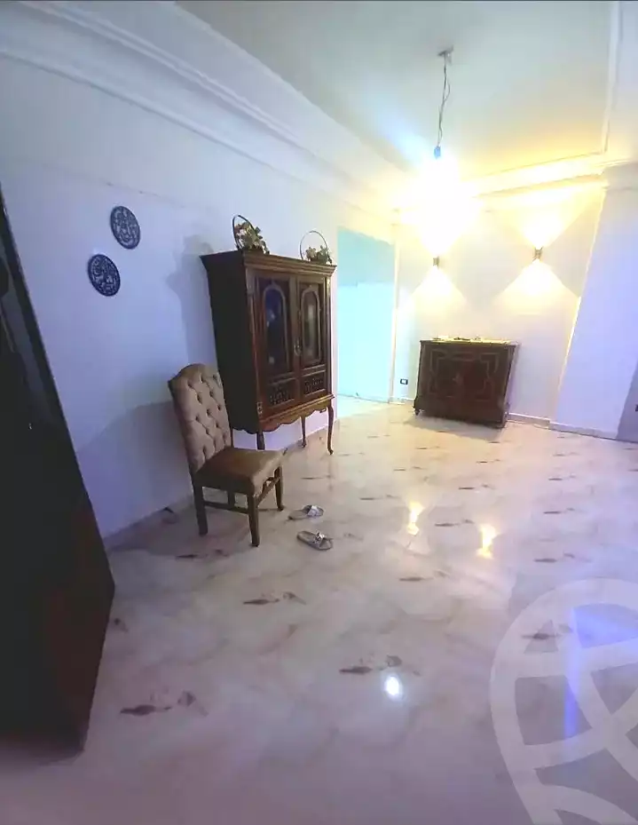 https://aqarmap.com.eg/ar/listing/7248873-for-sale-alexandria-miami