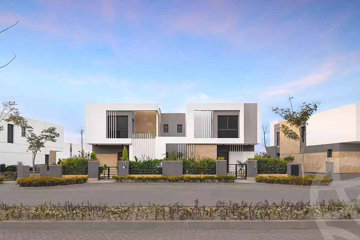 https://aqarmap.com.eg/en/listing/7248895-for-sale-cairo-new-cairo-compounds-zyd-yst
