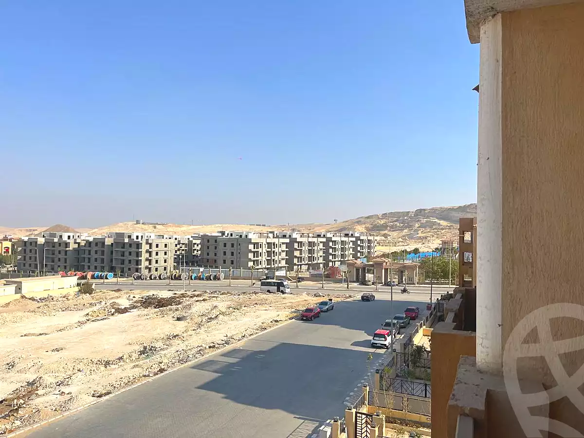 https://aqarmap.com.eg/ar/listing/7249019-for-sale-cairo-el-sheikh-zayed-city-compounds-el-khamayel