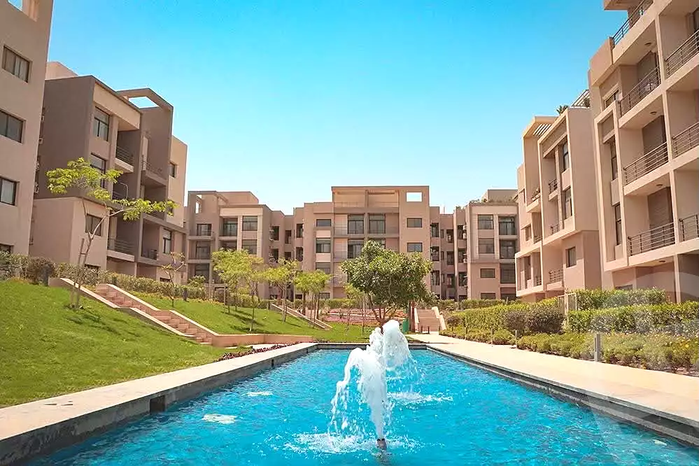 https://aqarmap.com.eg/ar/listing/7249385-for-sale-cairo-new-cairo-compounds-fifth-square