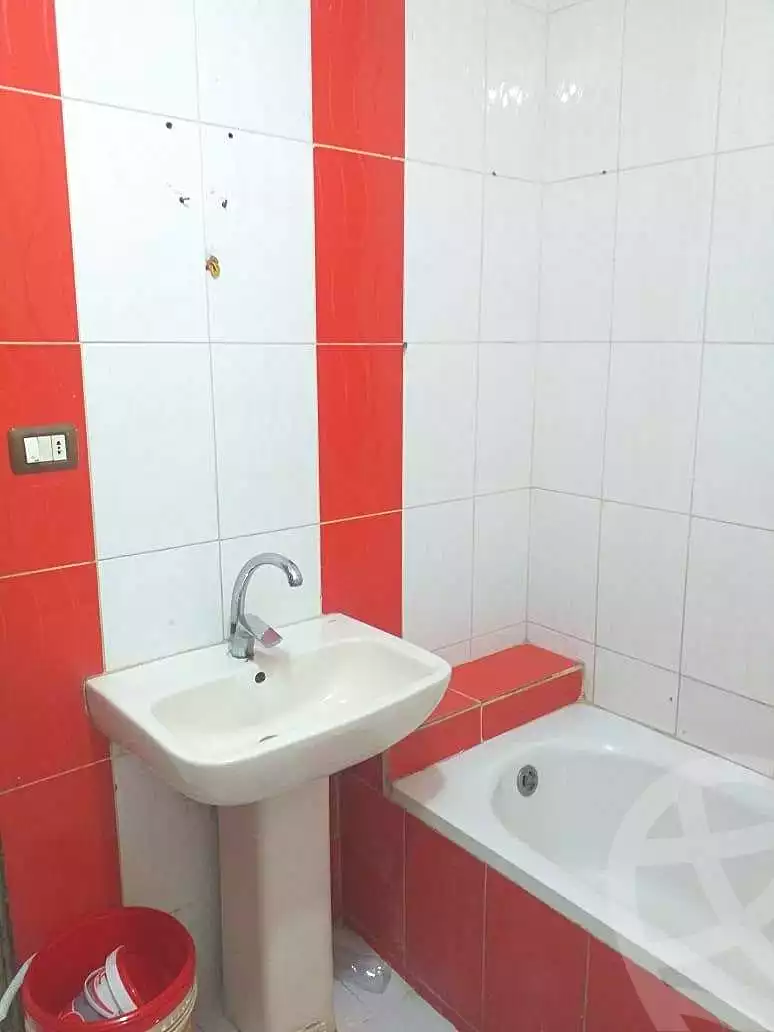https://aqarmap.com.eg/en/listing/7229194-for-sale-cairo-faisal-kafr-tohormos-queen-nazli-st
