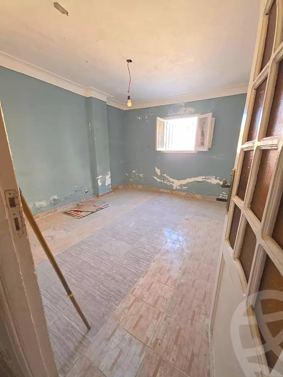 https://aqarmap.com.eg/ar/listing/7250007-for-sale-alexandria-al-agamy-el-hanouvel-al-haded-we-al-soulb-st