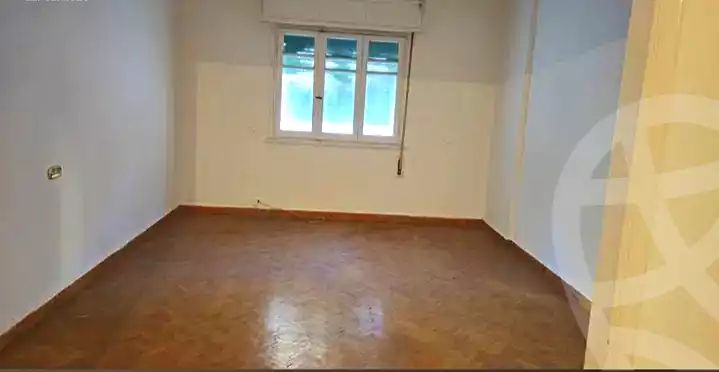 https://aqarmap.com.eg/ar/listing/7250280-for-rent-alexandria-lauran-shr-srhnk