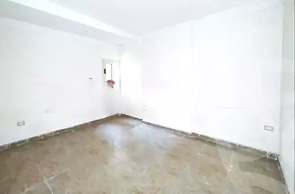 https://aqarmap.com.eg/ar/listing/7250328-for-sale-alexandria-camp-cesar-port-said-street