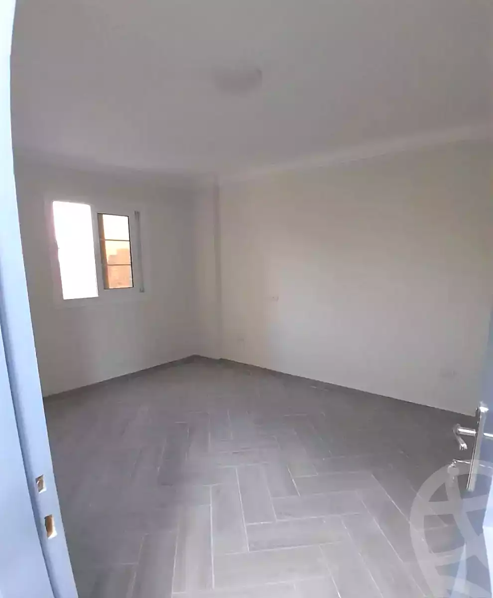 https://aqarmap.com.eg/ar/listing/7250791-for-rent-alexandria-el-mandara